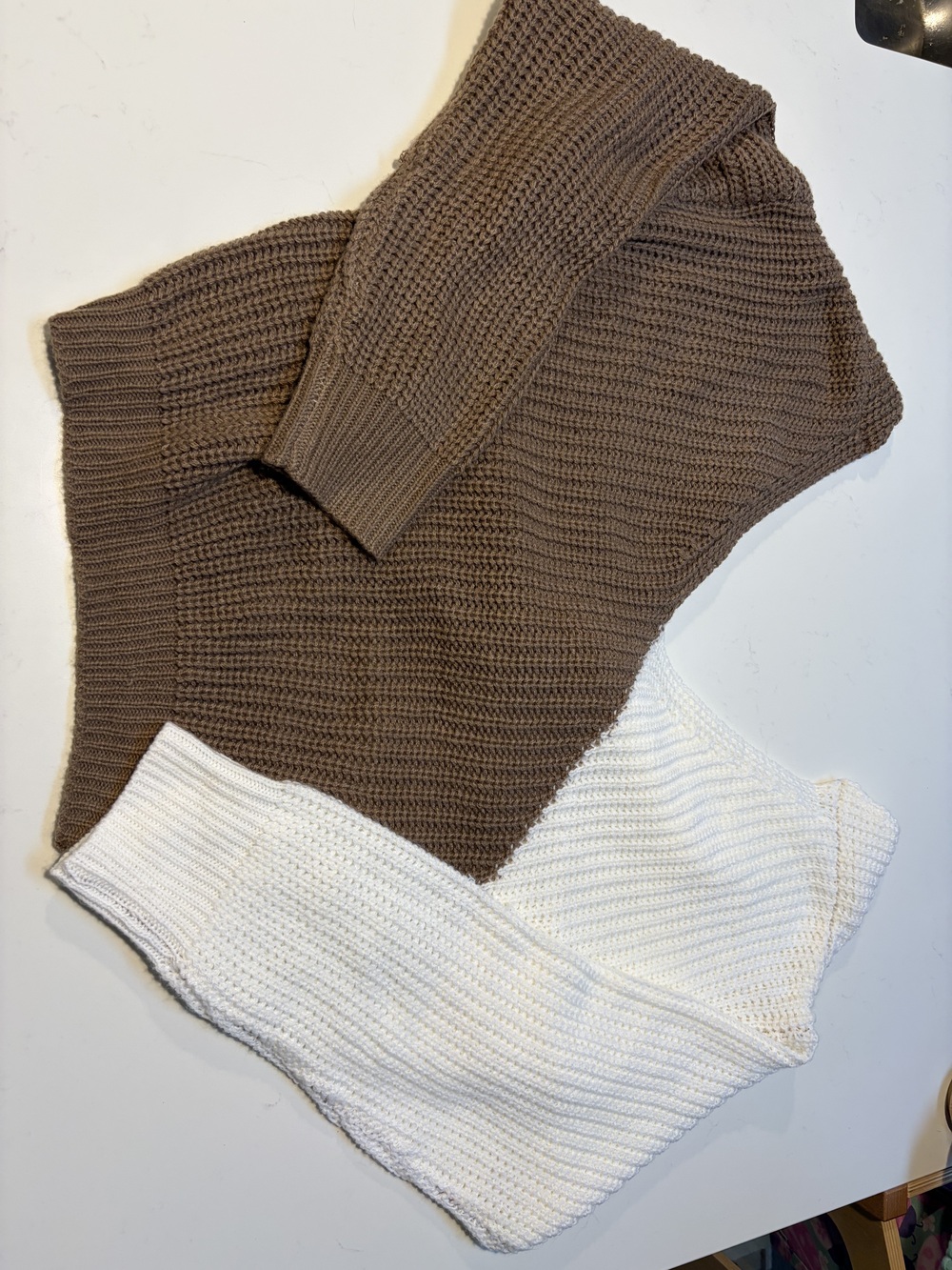Women's Colorblock Knit Sweater Brown White Size L Chunky Textured Crew Neck